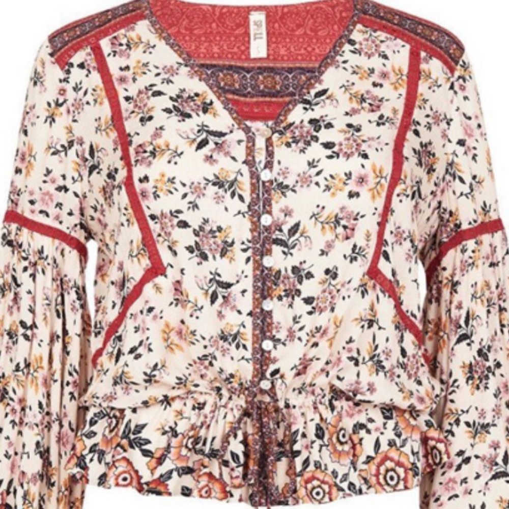 Spell and the Gypsy Elle Blouse